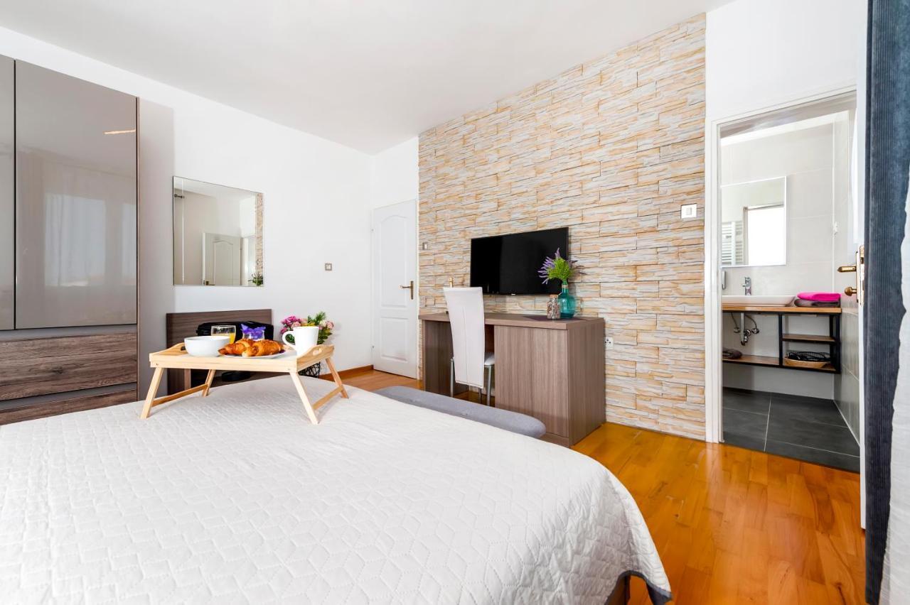 Apartment & Rooms Graciela روفينج المظهر الخارجي الصورة