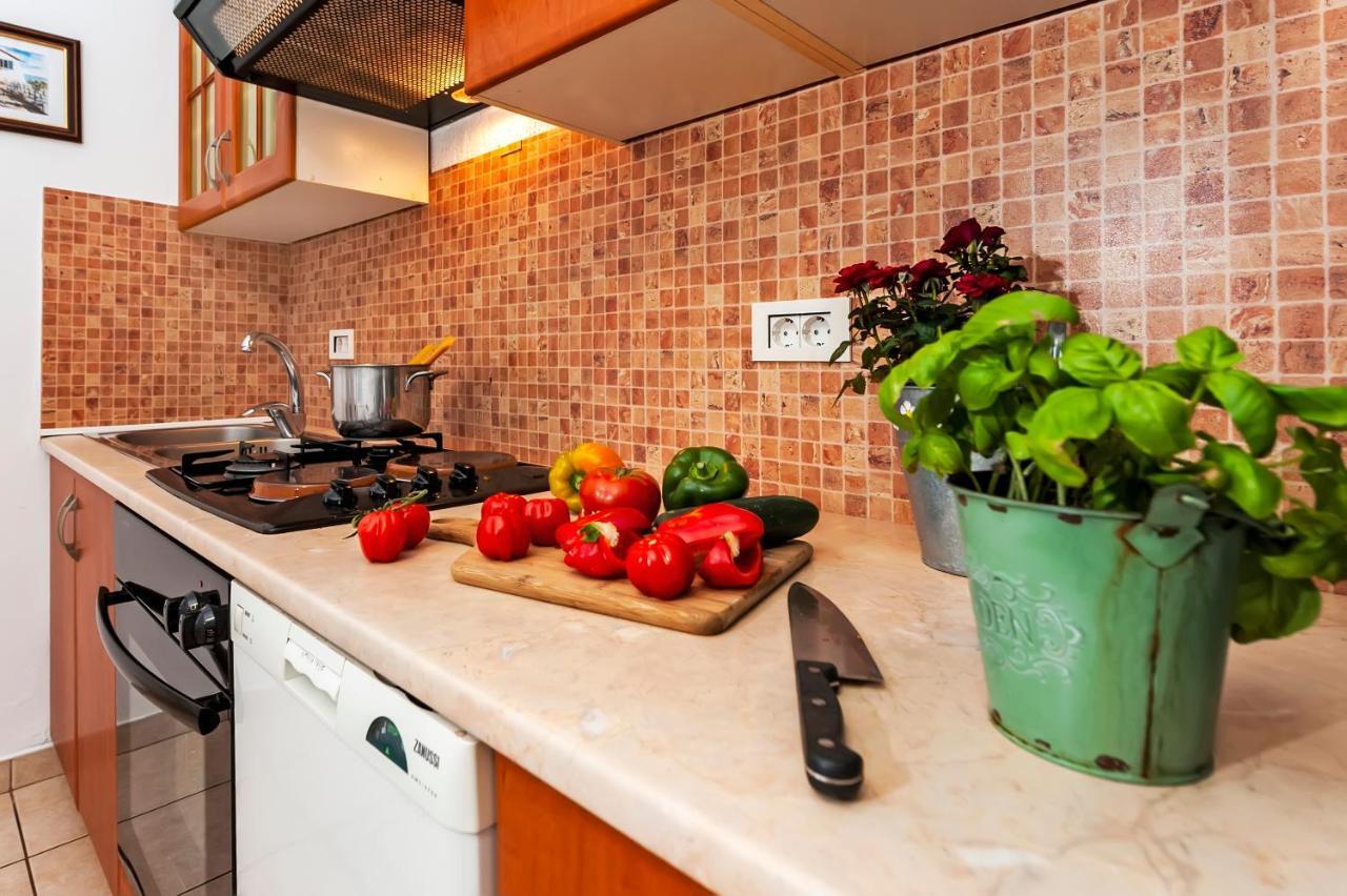 Apartment & Rooms Graciela روفينج المظهر الخارجي الصورة